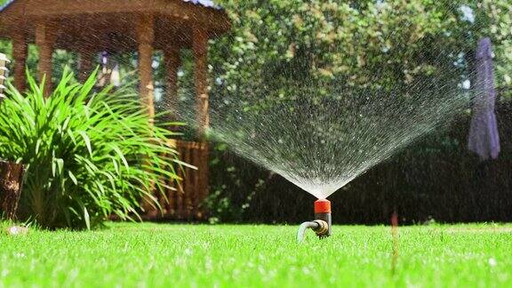 灌溉花园洒水系统花园灌溉洒水器浇灌草坪