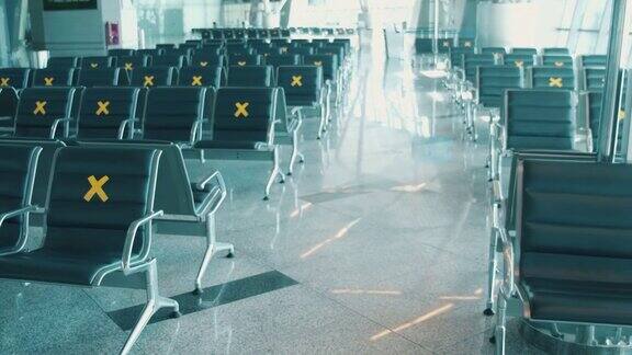 机场候机室有空座位