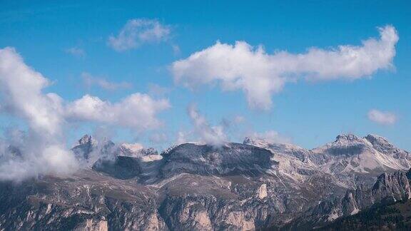 山峰时光流逝