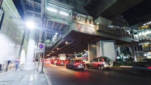延时拍摄夜间曼谷交通堵塞