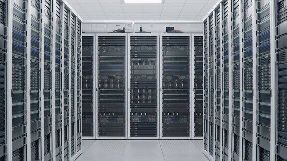 多丽镜头对准明亮整洁的数据中心内的白色服务器机柜人工智能训练集群超级计算机与先进云计算概念