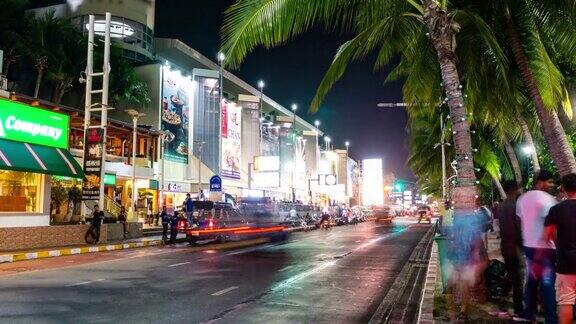 泰国芭堤雅街道上的交通和拥挤的延时视频