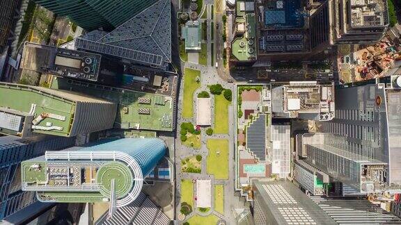 阳光明媚的一天新加坡市区著名的莱佛士广场空中俯视图4k时间间隔