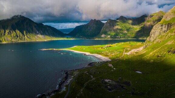 挪威罗浮敦群岛的空中海岸线