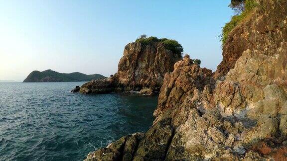 岛屿上的岩石