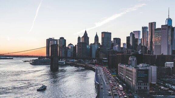 PAN鸟瞰图曼哈顿市中心在日落纽约市