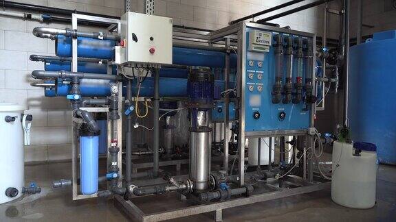 井水自动处理多级过滤系统生产净化饮用水的工厂或工厂