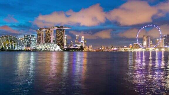 从白天到夜晚的时间流逝:反映新加坡的城市景观