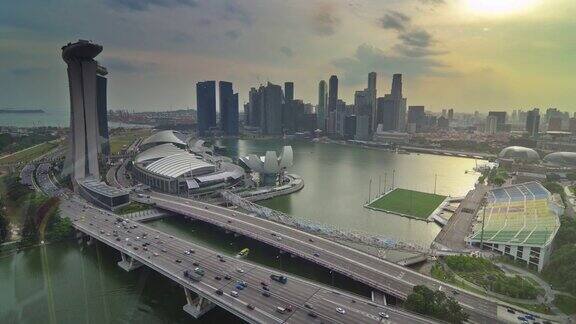 日落天空新加坡城市著名的飞行骑滨海湾市中心全景4k时间推移