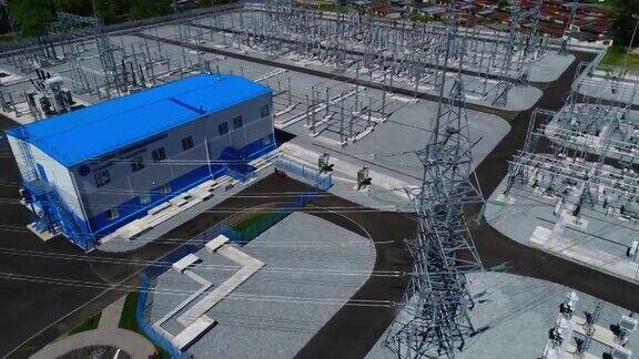 电力生产变电所配备新设备