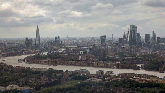 伦敦的高架时间推移视图