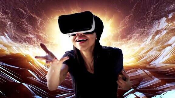年轻女子在数字隧道探索虚拟现实