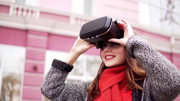一个女人在街上戴着虚拟现实眼镜