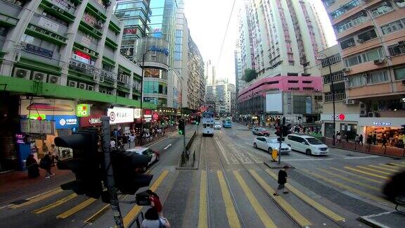从有轨电车拍摄香港城市街道