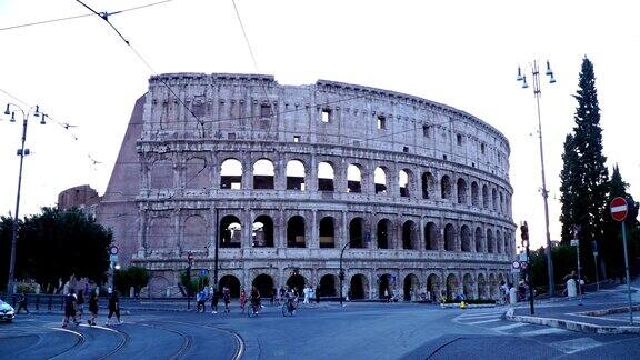 4K:意大利罗马的竞技场黄昏