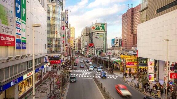 4K延时:新宿车站拥挤的行人