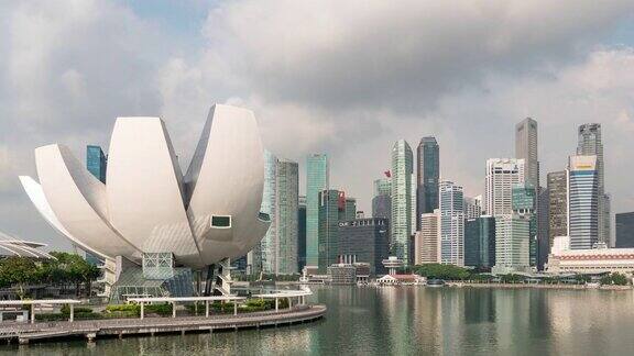 滨海湾现代建筑的城市景观新加坡时间流逝视频