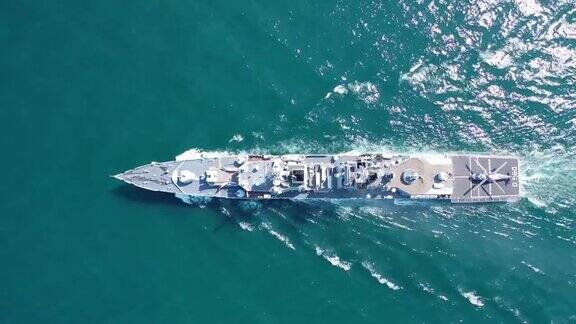 海军舰艇战斗舰艇军舰军用舰艇的鸟瞰图弹性和装备武器系统尽管武器在部队运输支持海军舰艇军事海洋运输
