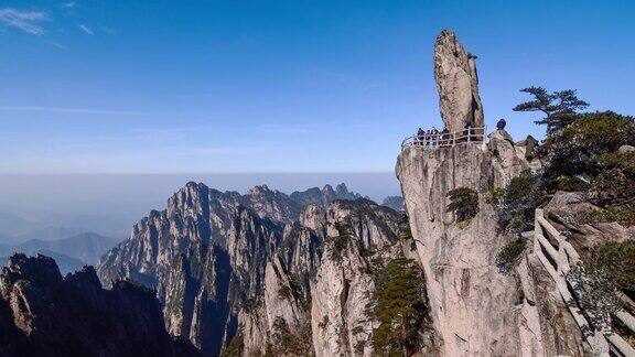 岩石具有里程碑意义的飞行黄山中国东部