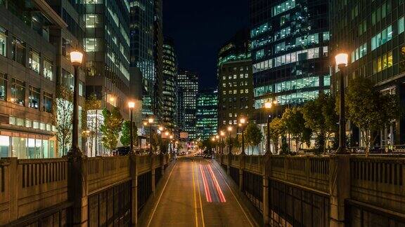 温哥华城市夜间交通通勤