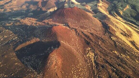 西西里岛埃特纳火山的无人机