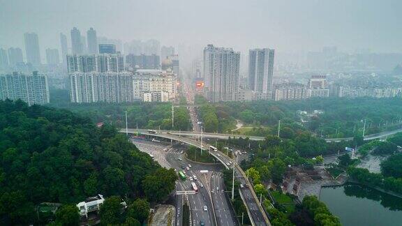 中国白天时间武汉城市景观交通街道道路航拍湖畔全景4k时间流逝