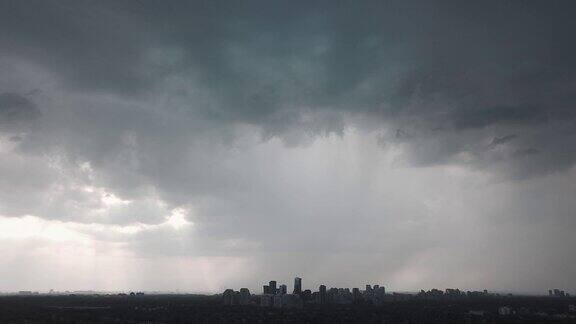延时:多伦多史诗风暴