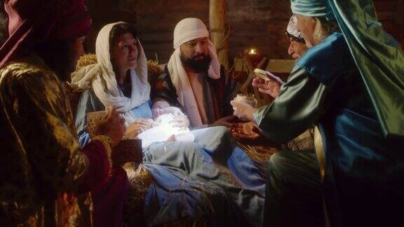 智者将耶稣基督的礼物送给约瑟和马利亚