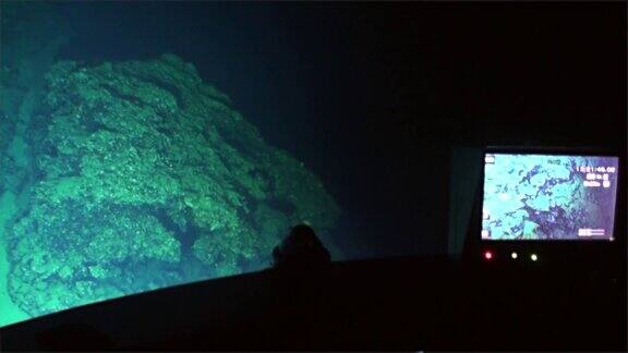 水下深海山脉峡谷从潜艇在海洋科科斯岛