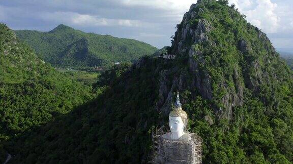 泰国北碧府的柴瓦塔那兰寺