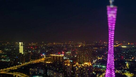 夜间照明著名的广州塔顶部空中全景航拍