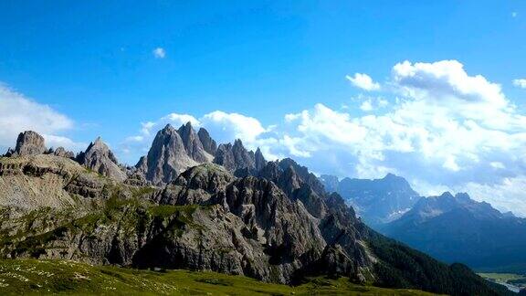 时光流逝国家自然公园在白云石阿尔卑斯山意大利美丽的自然风光