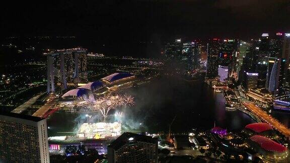 无人机在新加坡城市的烟花电影