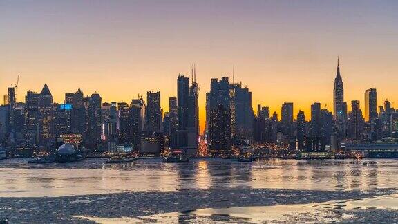 纽约日出时曼哈顿中城的太阳升起的时间间隔