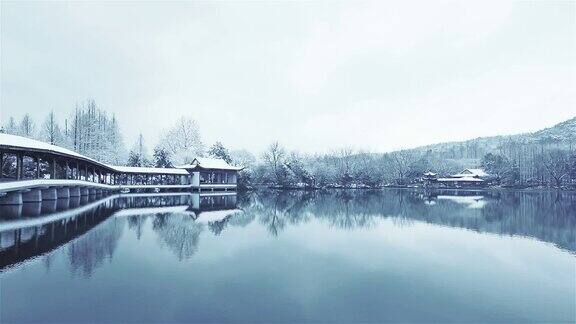 冬天杭州湖边的风景