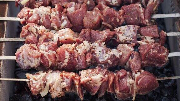 烤肉串肉烹饪