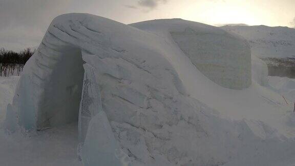 挪威北极特罗姆瑟地区的巨大冰屋