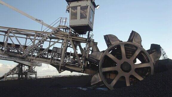 煤矿斗轮