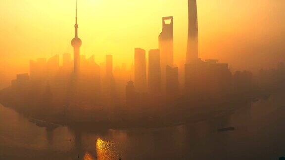 中国上海东方明珠塔，大雾中无人机航拍