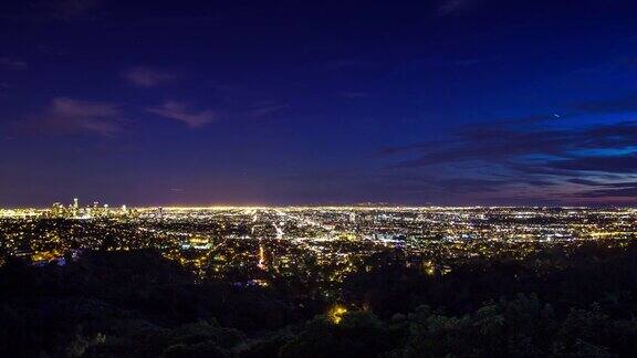 洛杉矶城市从格里菲斯公园-黄昏到夜晚的时间流逝