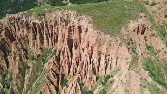 鸟瞰图的岩层斯托布金字塔瑞拉山保加利亚