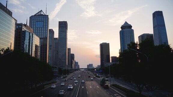 北京国贸大桥交通大厦