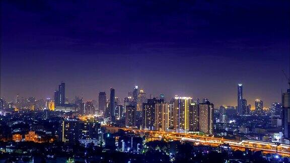 夜晚城市的时间流逝