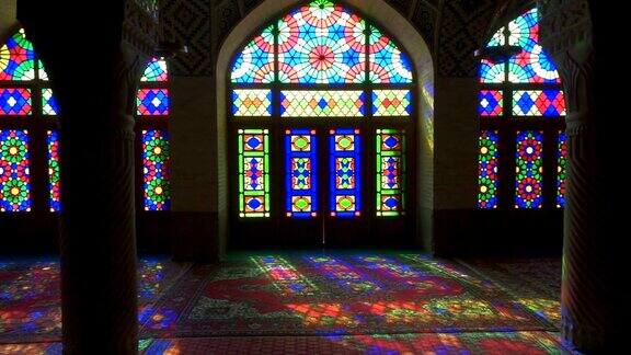 伊朗设拉子的NasirAl-Mulk清真寺粉红色的清真寺