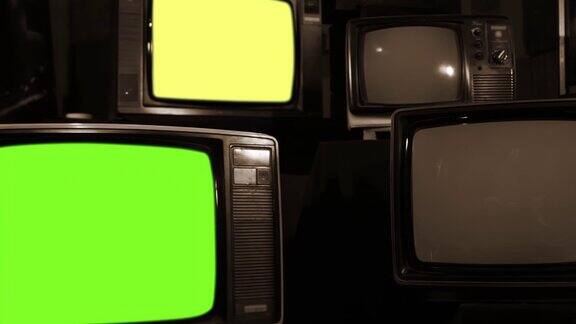 四台旧电视机关闭不同的色度键屏幕缩小墨色4K分辨率