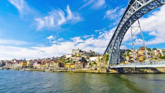 葡萄牙的波尔图古城和杜罗河