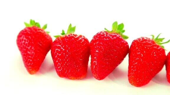 成熟草莓多莉背景