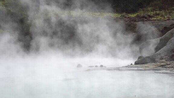 日本北海道著名的登别温泉