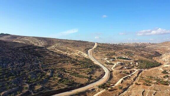 以色列和巴勒斯坦的边界在耶路撒冷的山区-鸟瞰图