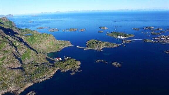 挪威罗浮敦群岛海宁斯维尔周围的岛屿
